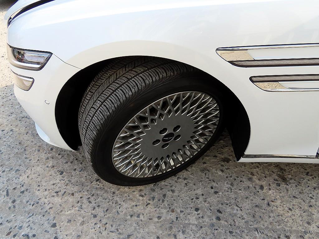 Genesis G80 2025 Blanco - Importación desde Corea - HF Imports Iquique - Foto 20