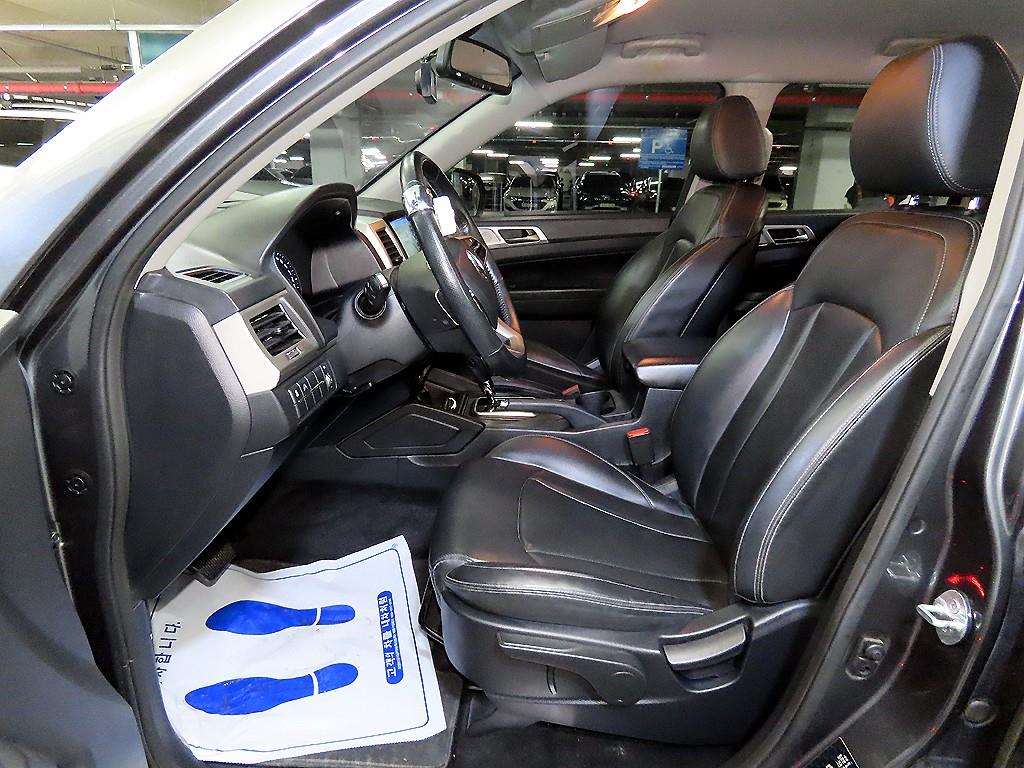 Ssangyong Rexton - Vista 6