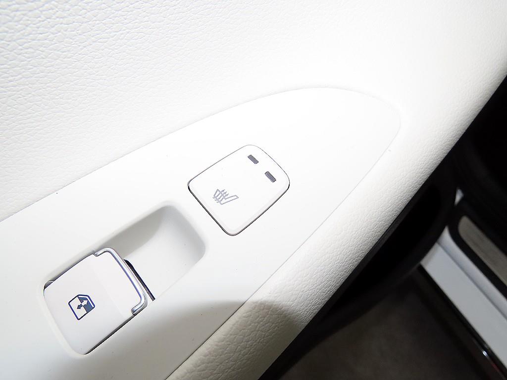 HYUNDAI Grandeur 2023 Blanco - Importación desde Corea - HF Imports Iquique - Foto 15