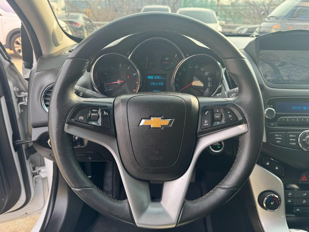 Chevrolet Cruise - Vista 6