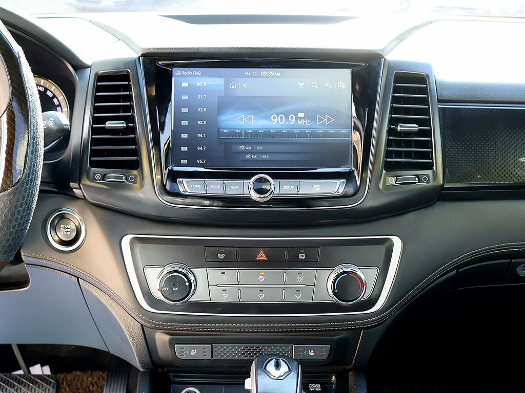 Ssangyong Rexton 2020 Negro - Importación desde Corea - HF Imports Iquique - Foto 9