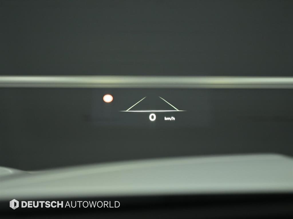 Genesis GV70 2025 Blanco - Importación desde Corea - HF Imports Iquique - Foto 17