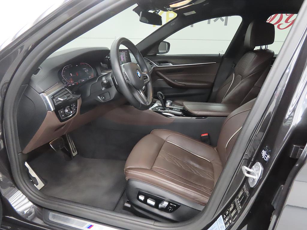 BMW 5 Series - Vista 5