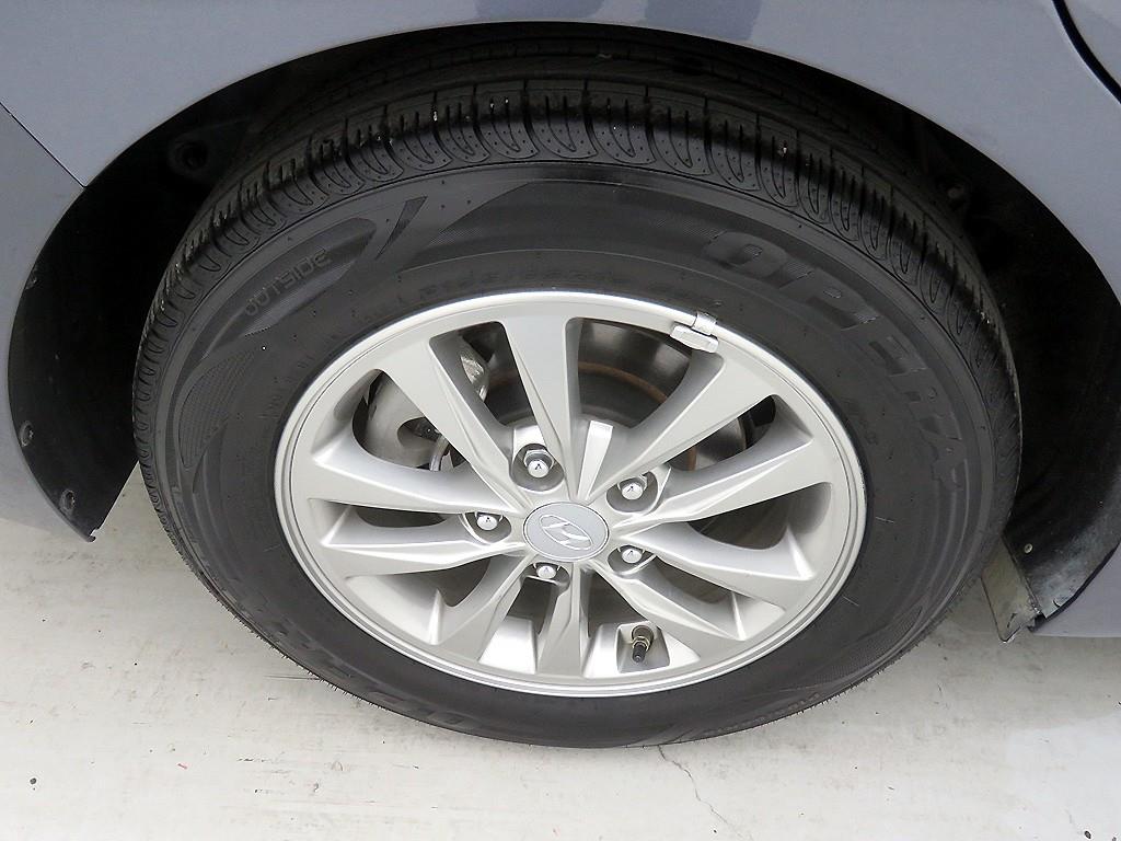 HYUNDAI Avante 2019 Gris - Importación desde Corea - HF Imports Iquique - Foto 20