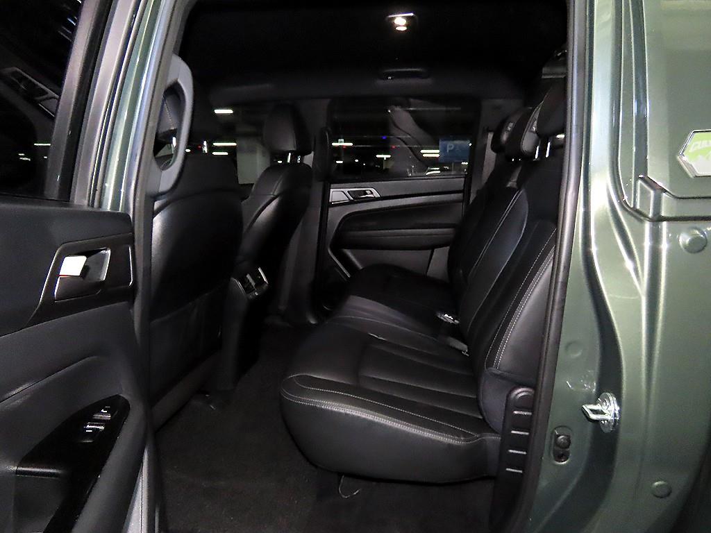 Ssangyong Rexton - Vista 7