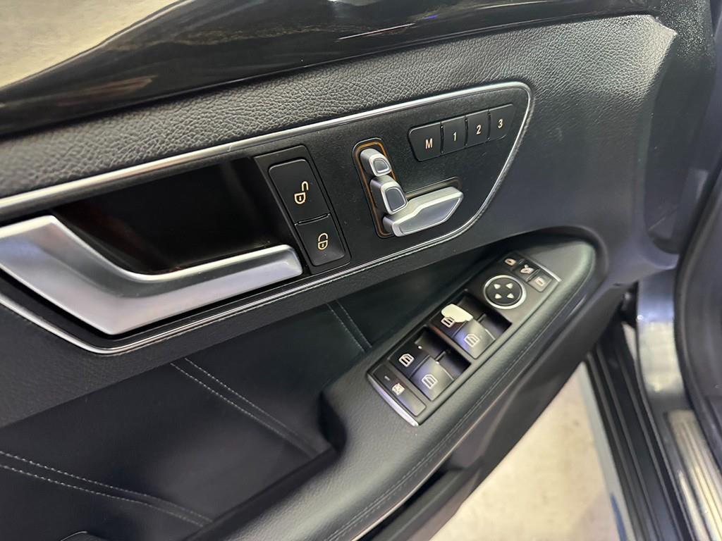 Mercedes Benz E class 2014 Gris - Importación desde Corea - HF Imports Iquique - Foto 14