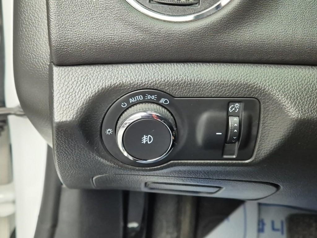 Chevrolet Cruise 2015 Blanco - Importación desde Corea - HF Imports Iquique - Foto 16