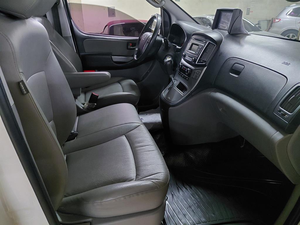 HYUNDAI Starex 2016 Blanco - Importación desde Corea - HF Imports Iquique - Foto 14