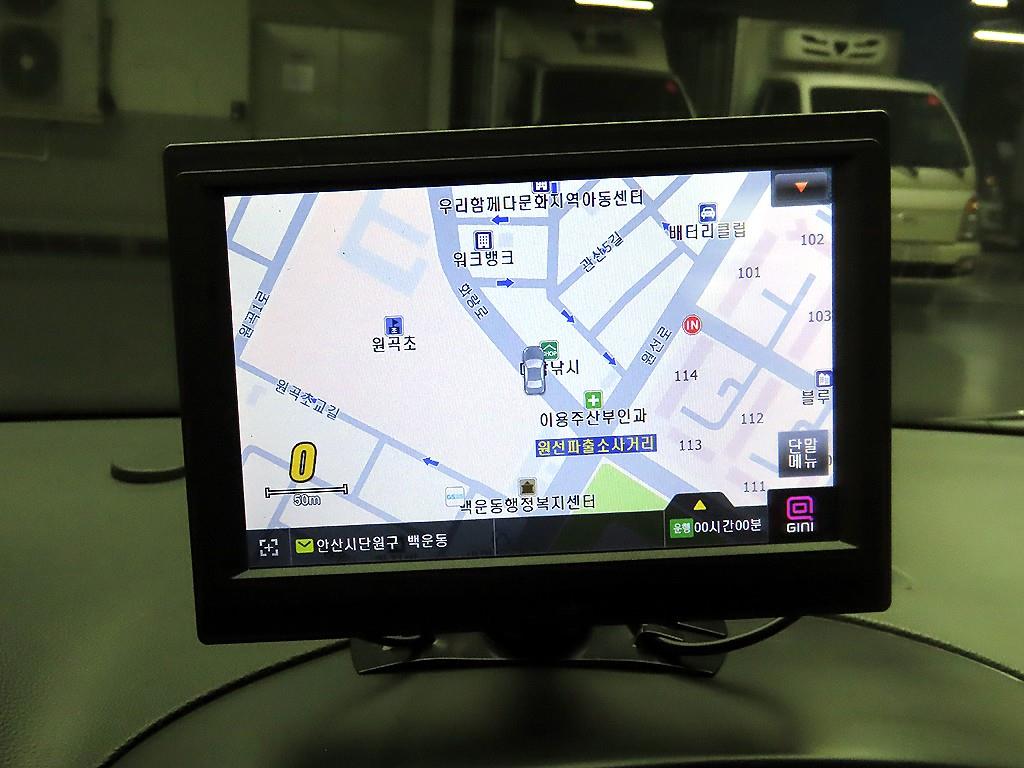 HYUNDAI Starex - Vista 9