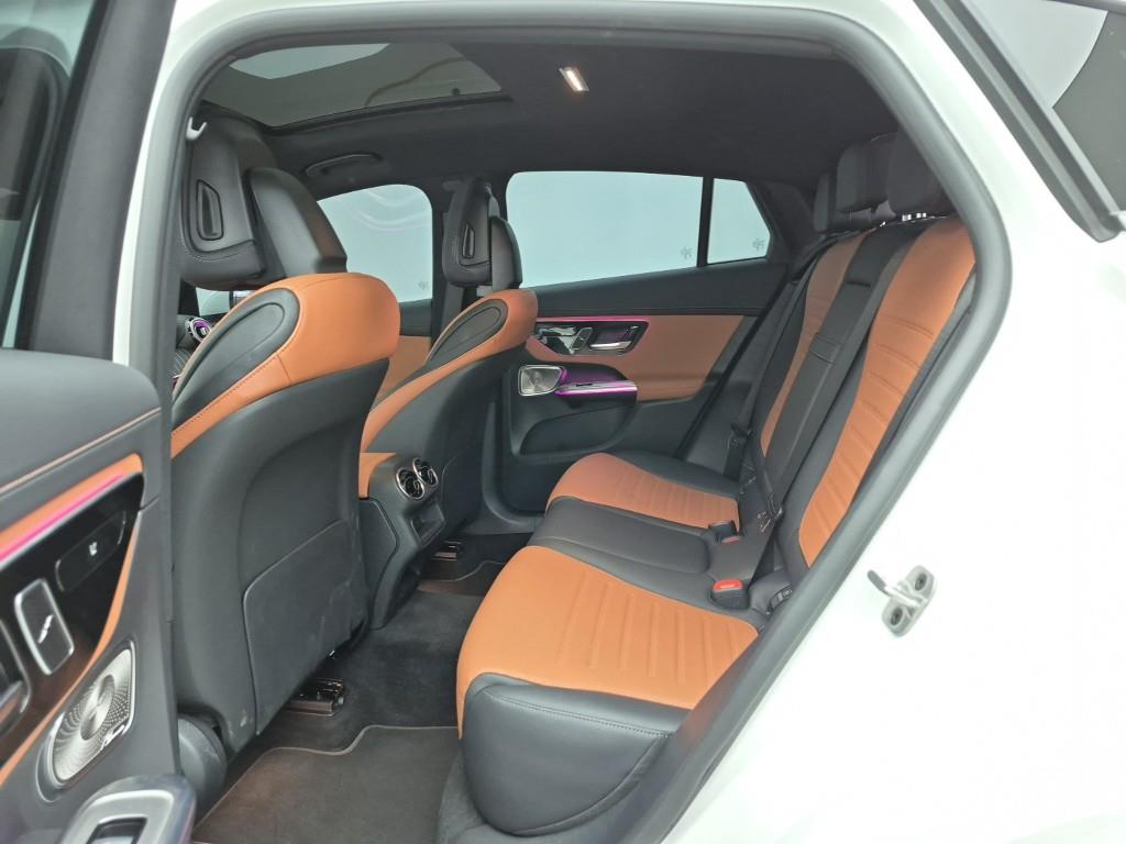 Mercedes Benz GLC Class - Vista 12