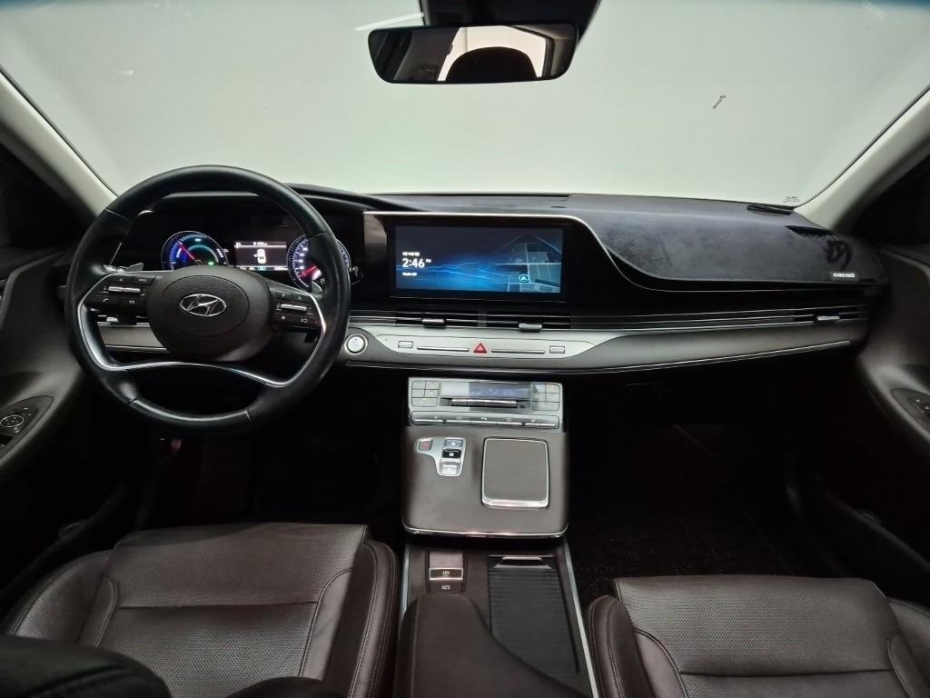 HYUNDAI Grandeur - Vista 7