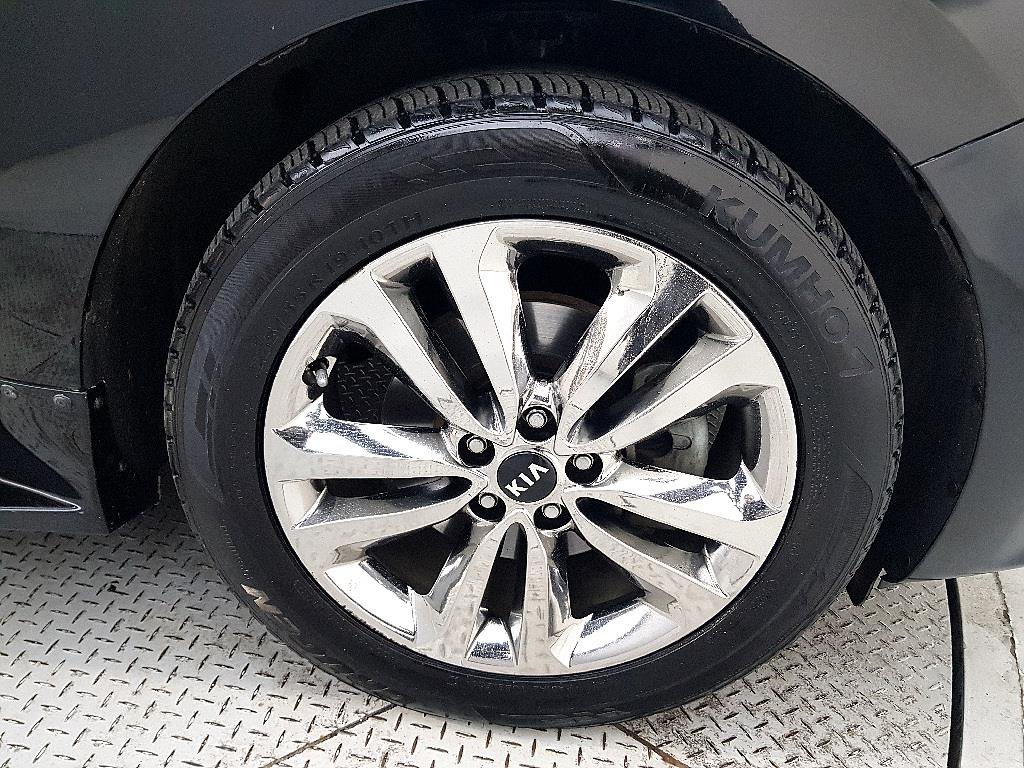 KIA Carnival 2015 Negro - Importación desde Corea - HF Imports Iquique - Foto 20