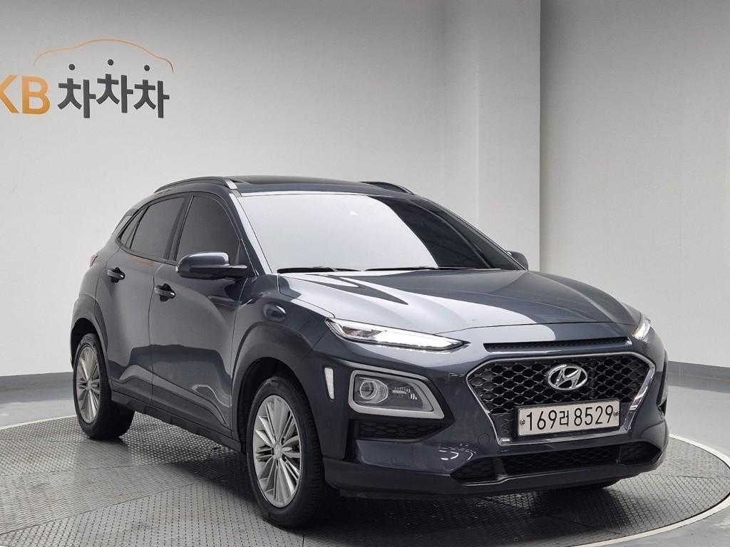 HYUNDAI Kona - Vista 4