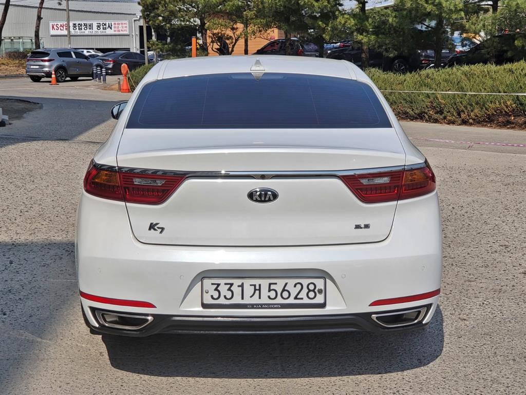 KIA K7 - Vista 4