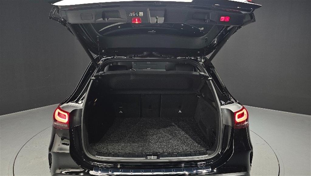 Mercedes Benz EQA 2022 Negro - Importación desde Corea - HF Imports Iquique - Foto 20