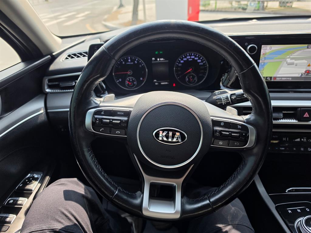 KIA K5 2020 Negro - Importación desde Corea - HF Imports Iquique - Foto 13