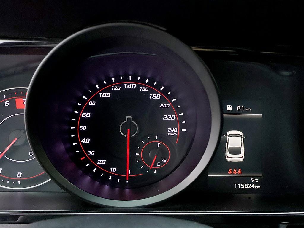 HYUNDAI Avante - Vista 11