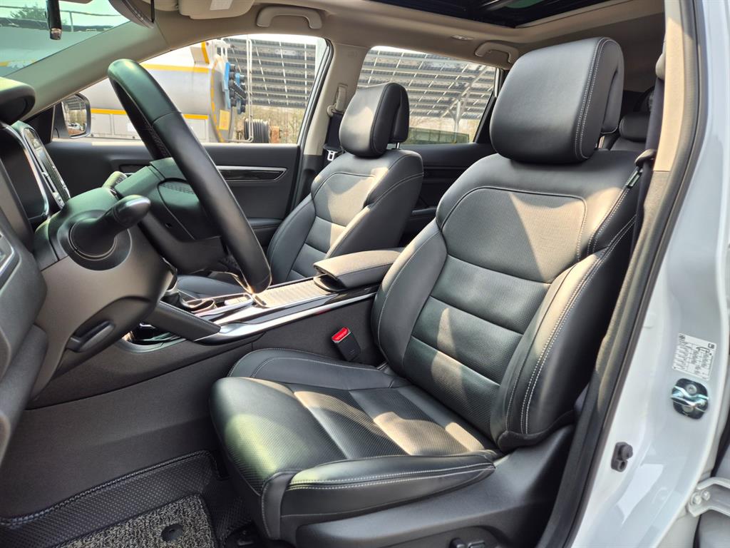 SAMSUNG QM6 - Vista 9