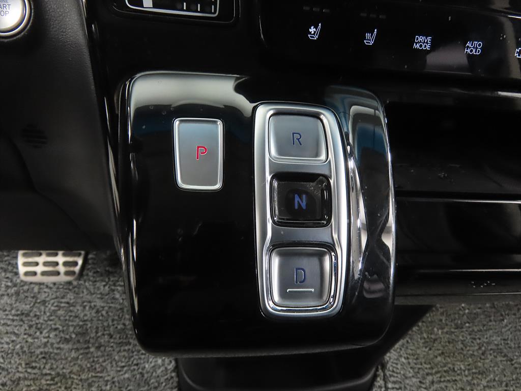 HYUNDAI Staria - Vista 12