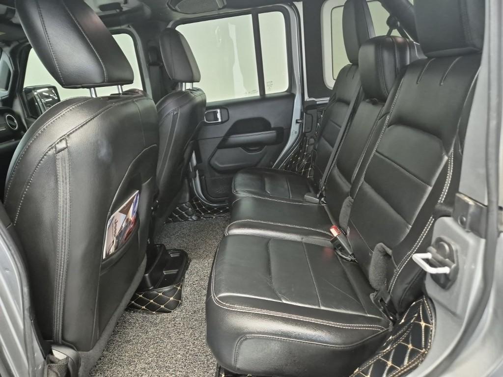 Jeep Wrangler - Vista 12