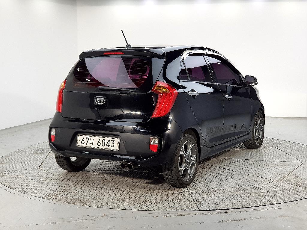 KIA Morning - Vista 4