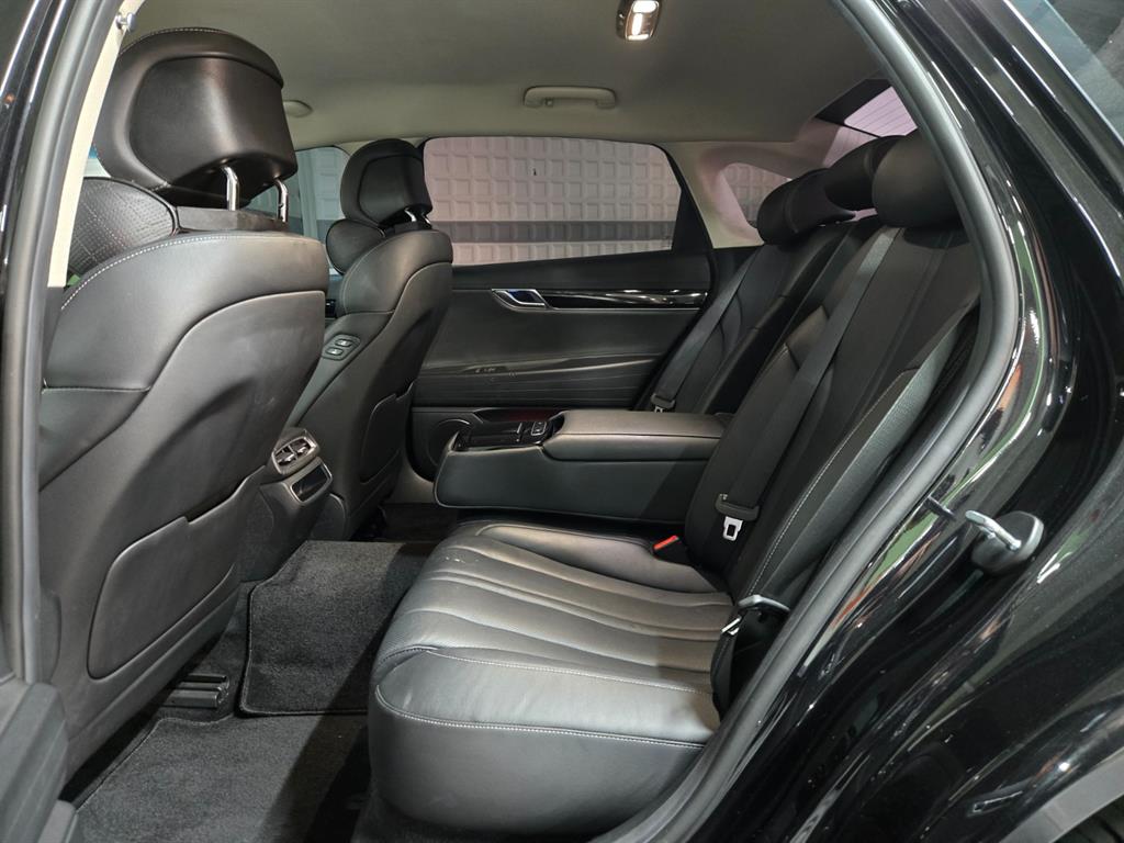 Genesis G80 - Vista 7