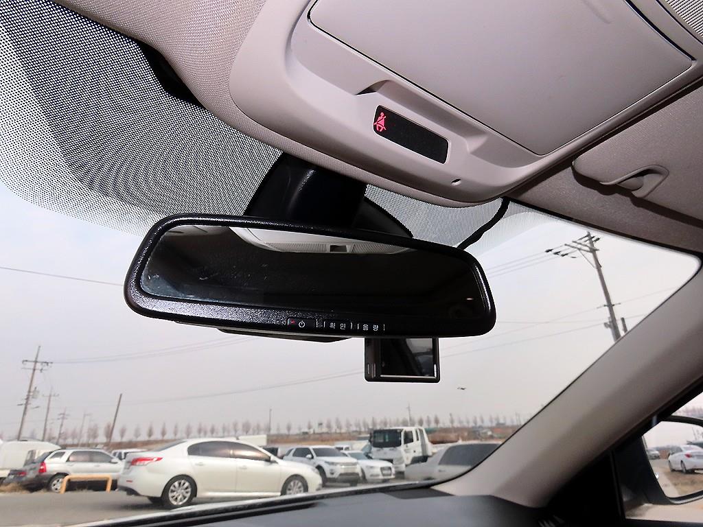 SAMSUNG QM6 - Vista 12