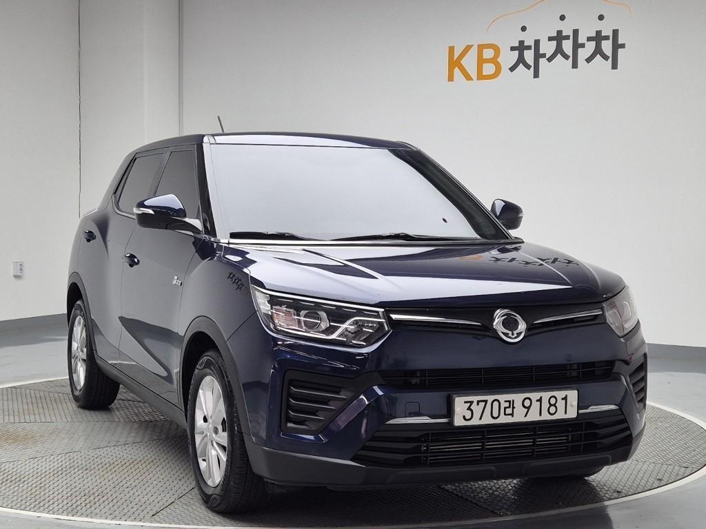 Ssangyong Tivoli - Vista 4