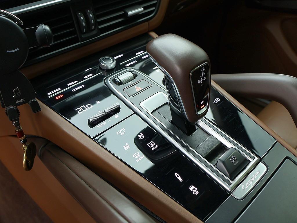 Porsche Cayenne 2019 Negro - Importación desde Corea - HF Imports Iquique - Foto 7