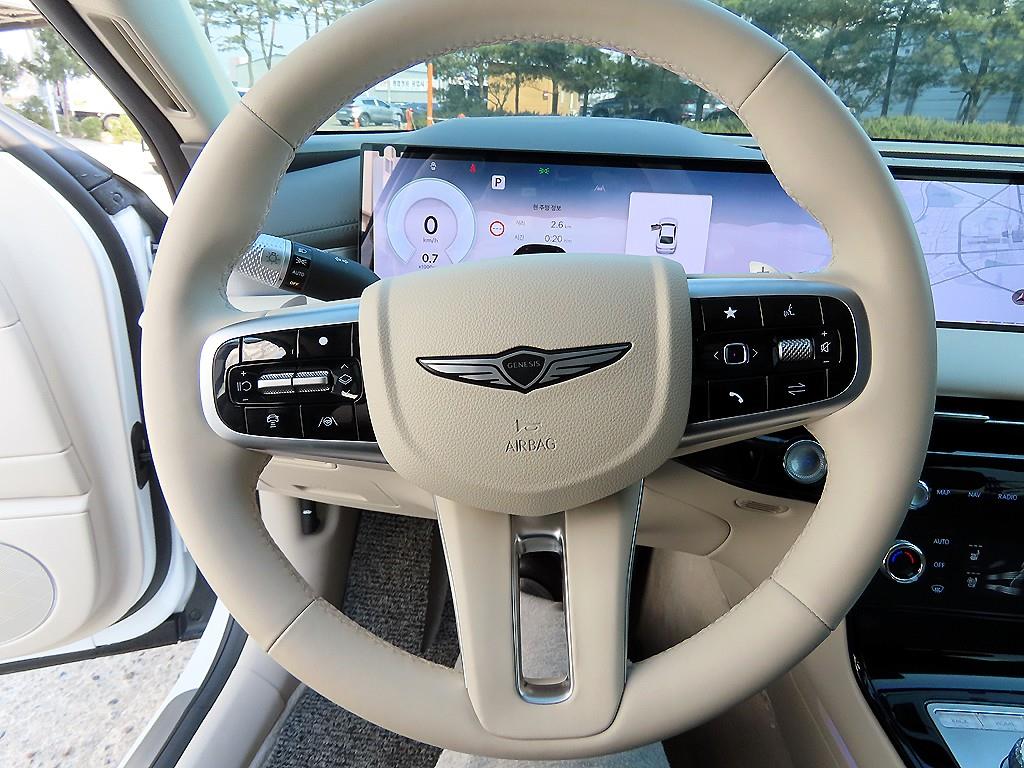 Genesis G80 - Vista 8