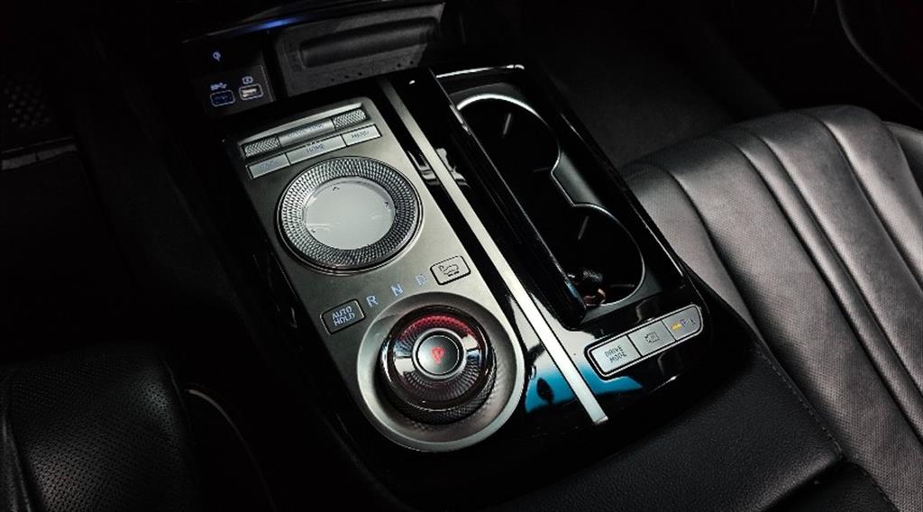 Genesis G80 - Vista 6