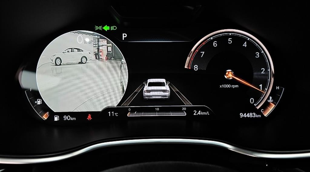 Genesis G80 - Vista 5