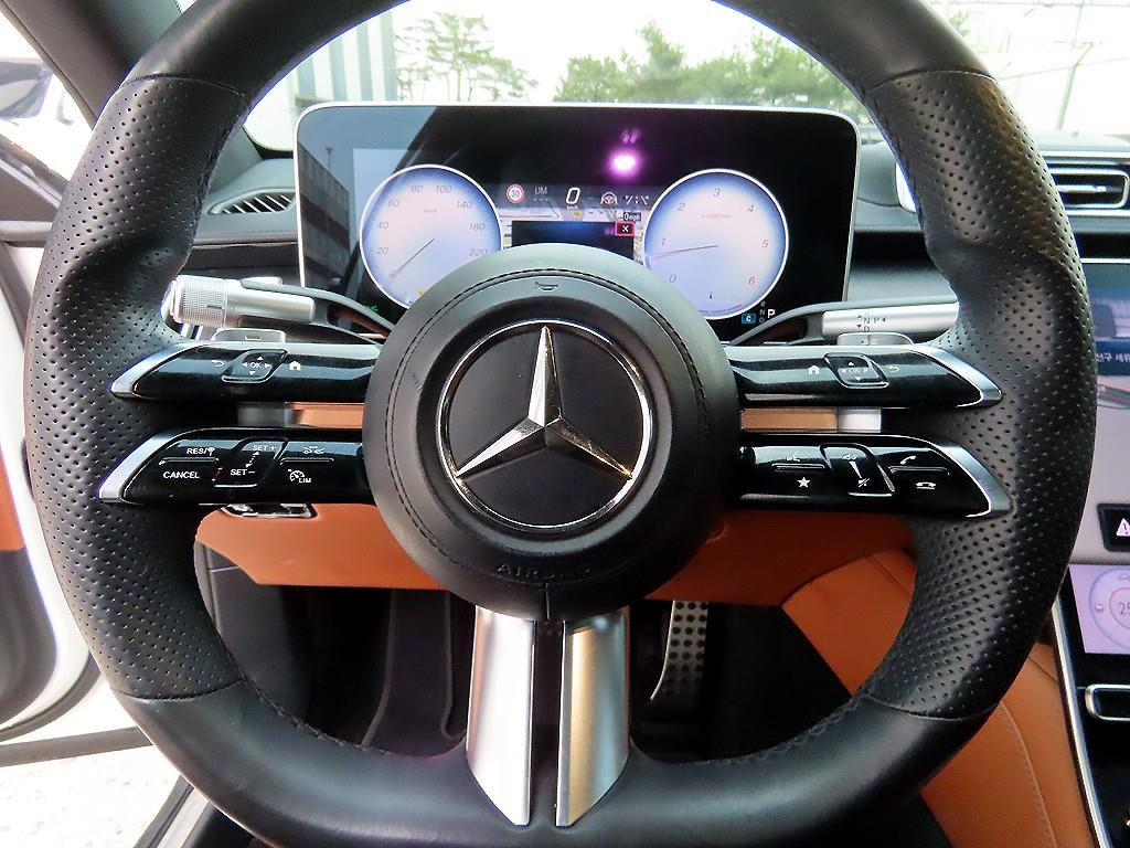 Mercedes Benz S Class - Vista 8