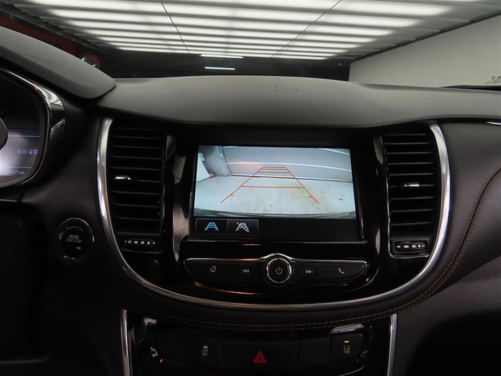 Chevrolet Trax 2019 Negro - Importación desde Corea - HF Imports Iquique - Foto 17