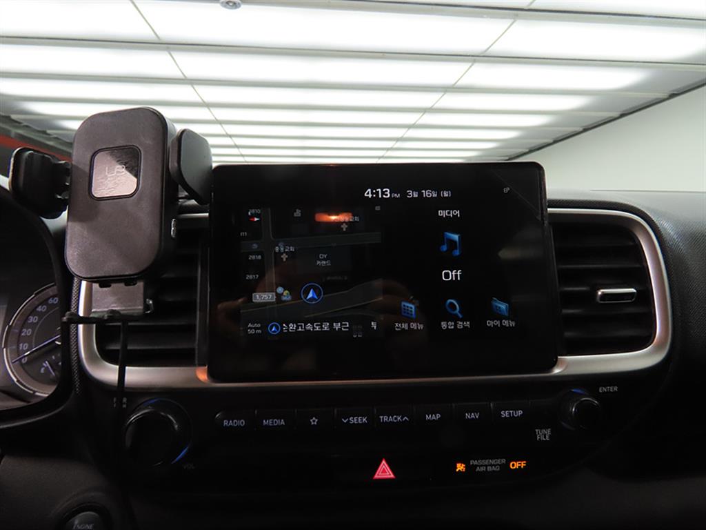 HYUNDAI Venue 2020 Rojo - Importación desde Corea - HF Imports Iquique - Foto 16