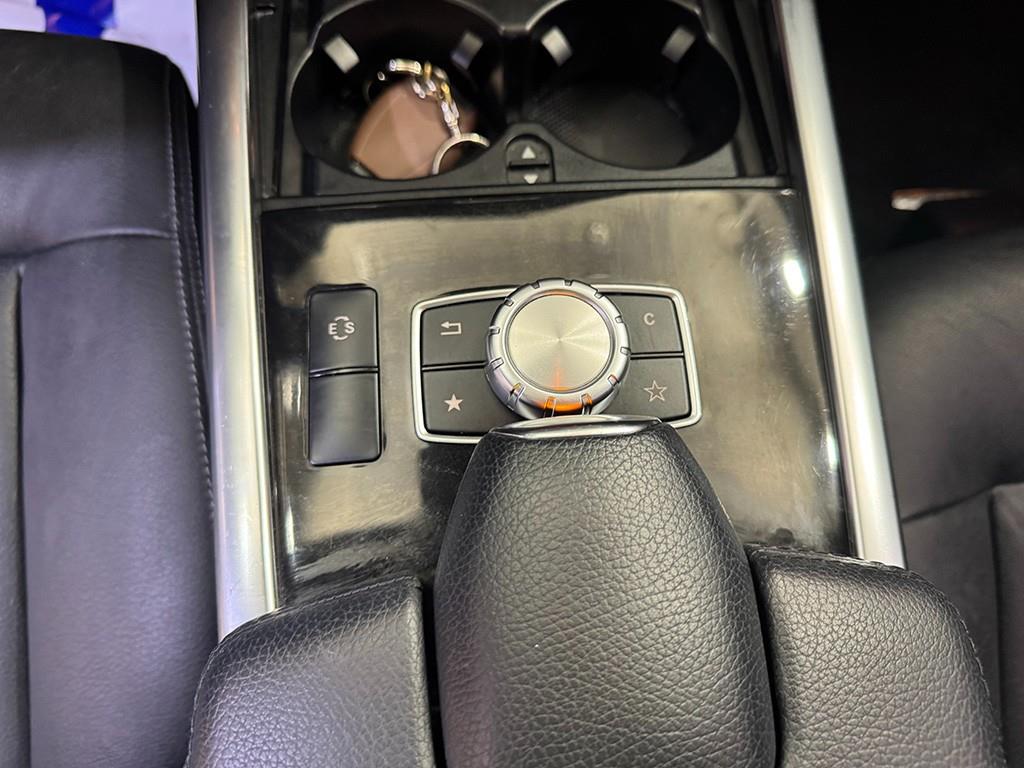 Mercedes Benz E class - Vista 12