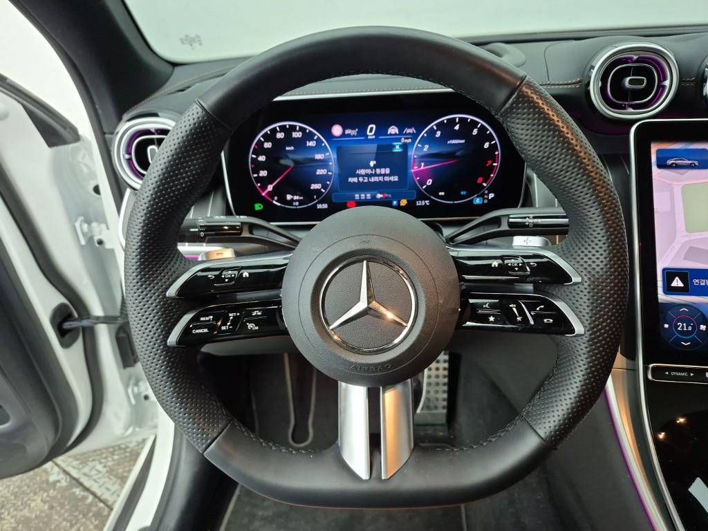 Mercedes Benz GLC Class - Vista 9