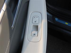 HYUNDAI Sonata - Vista 12