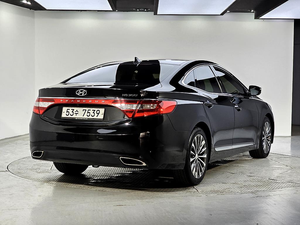 HYUNDAI Grandeur - Vista 4