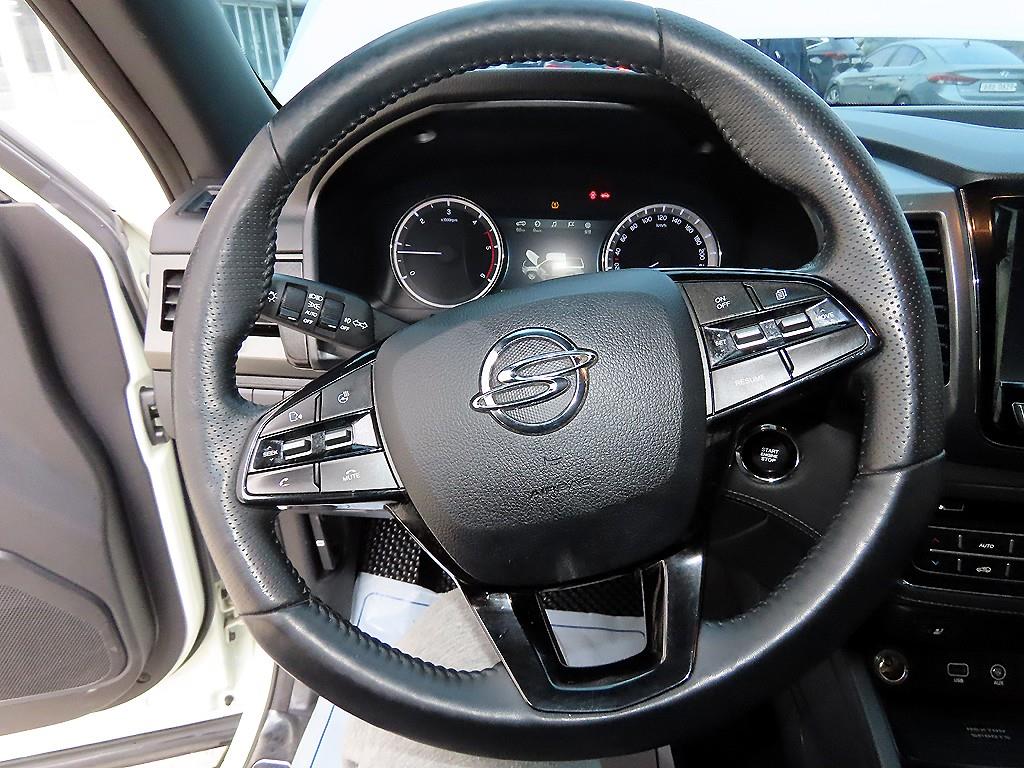 Ssangyong Rexton - Vista 8