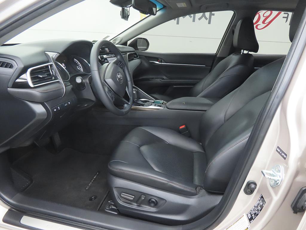 Toyota Camry - Vista 5