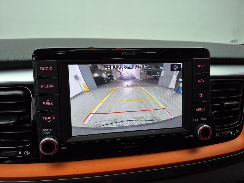 KIA Stonic 2019 Azul - Importación desde Corea - HF Imports Iquique - Foto 15