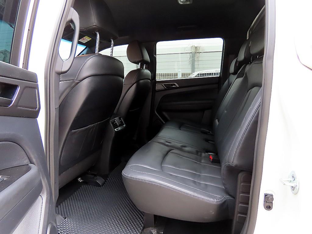 Ssangyong Rexton - Vista 6