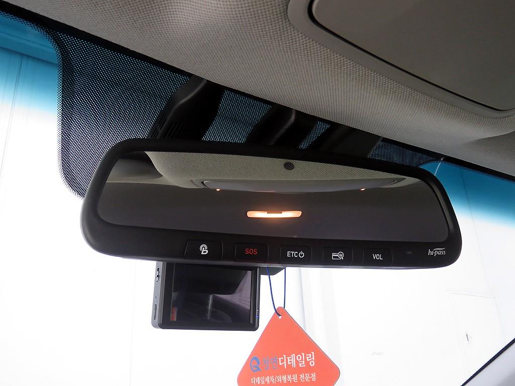 HYUNDAI Avante - Vista 12