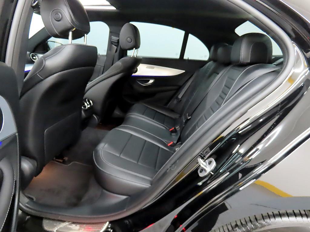 Mercedes Benz E class - Vista 6