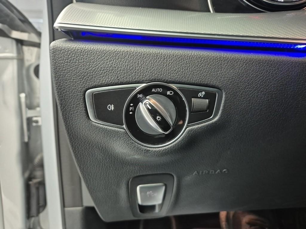 Mercedes Benz E class 2019 Gris - Importación desde Corea - HF Imports Iquique - Foto 18