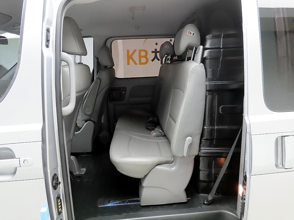 HYUNDAI Starex 2019 Gris - Importación desde Corea - HF Imports Iquique - Foto 14
