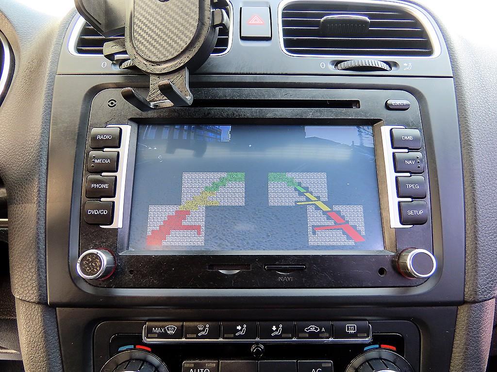 Volkswagen Golf - Vista 12