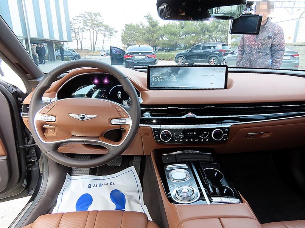 Genesis G80 - Vista 7