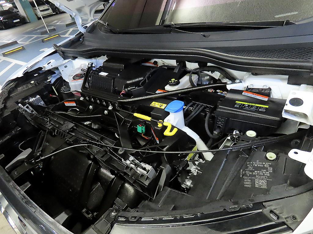 Audi Q4 2025 Blanco - Importación desde Corea - HF Imports Iquique - Foto 19